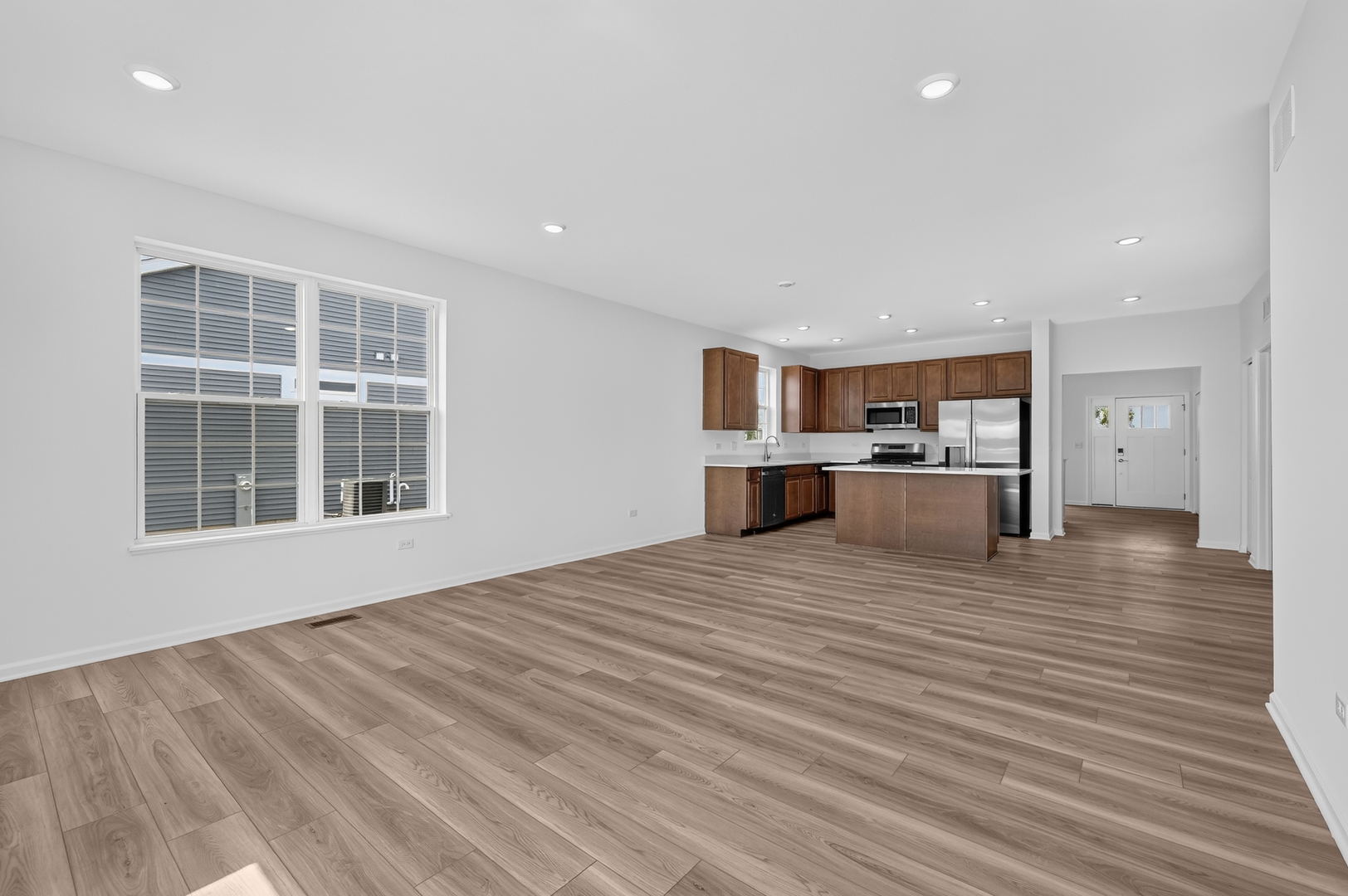 15046 S Darr Drive Property Photo 5