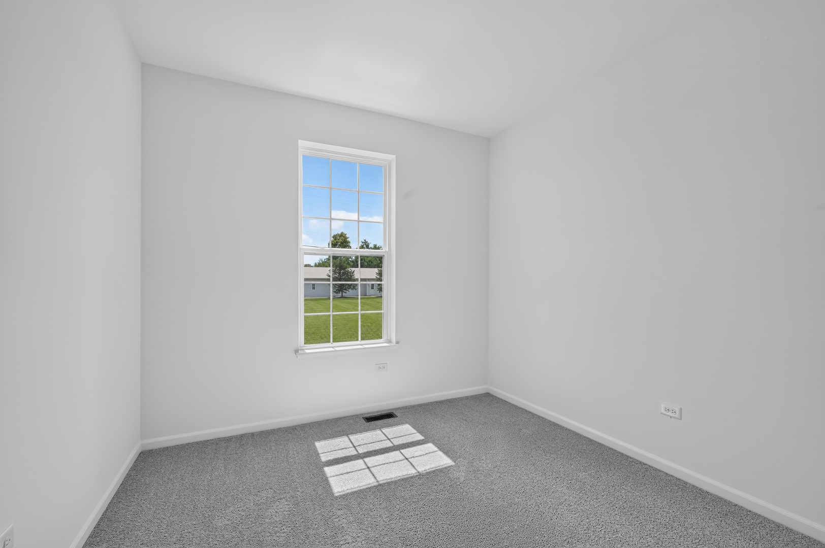 15046 S Darr Drive Property Photo 9