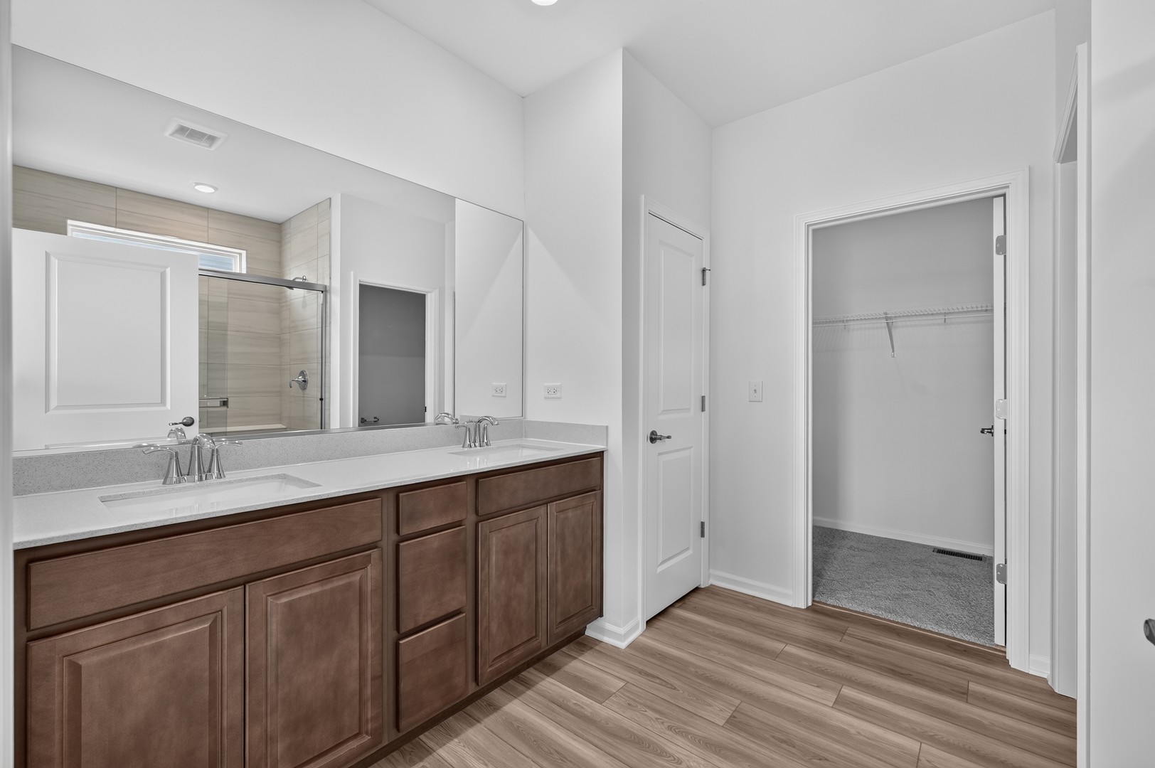 15046 S Darr Drive Property Photo 12