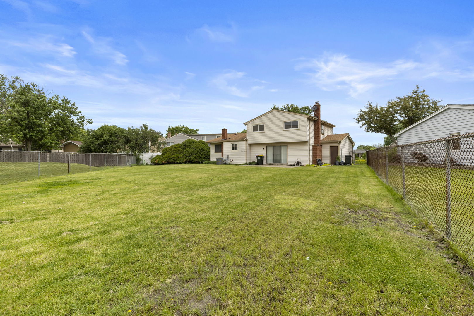 762 Oakwood Drive Property Photo 16