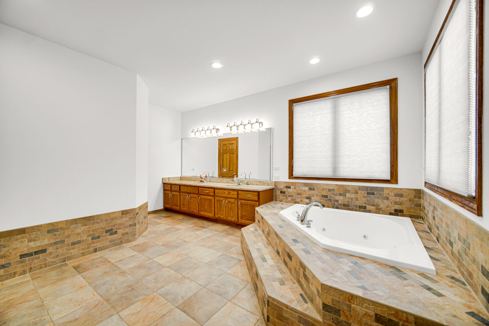 21459 Brittany Drive Property Photo 18