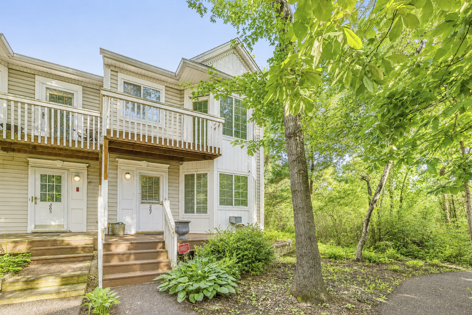 267 W Treehouse Lane