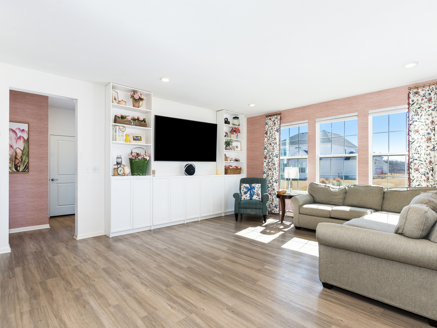 16151 S Lake View Road Property Photo 4