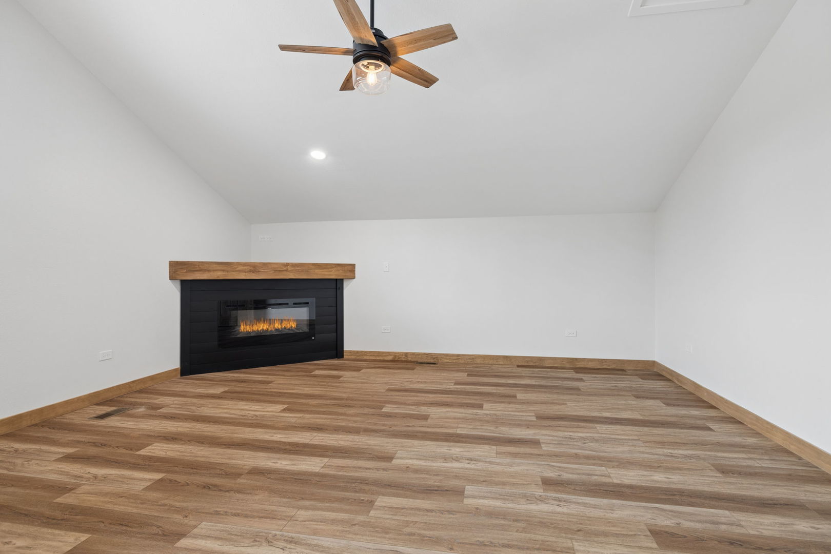 2643 N Il Route 178 14-4 Property Photo 17