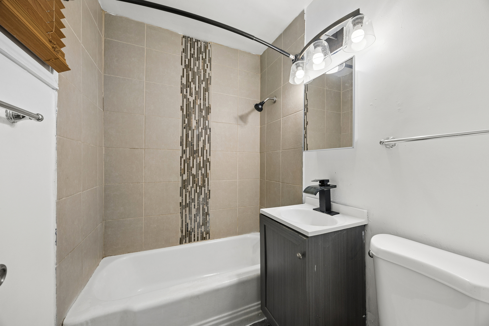 220 W 155th Street Property Photo 25