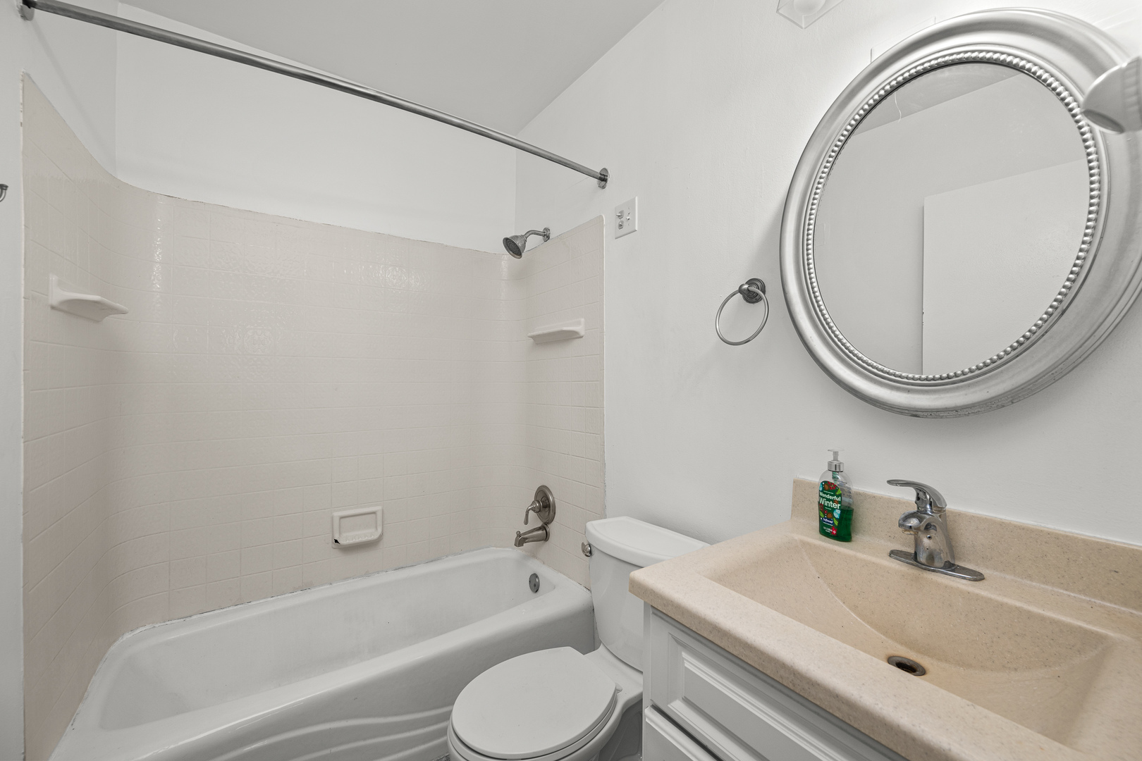 1904 N Oak Street Property Photo 14