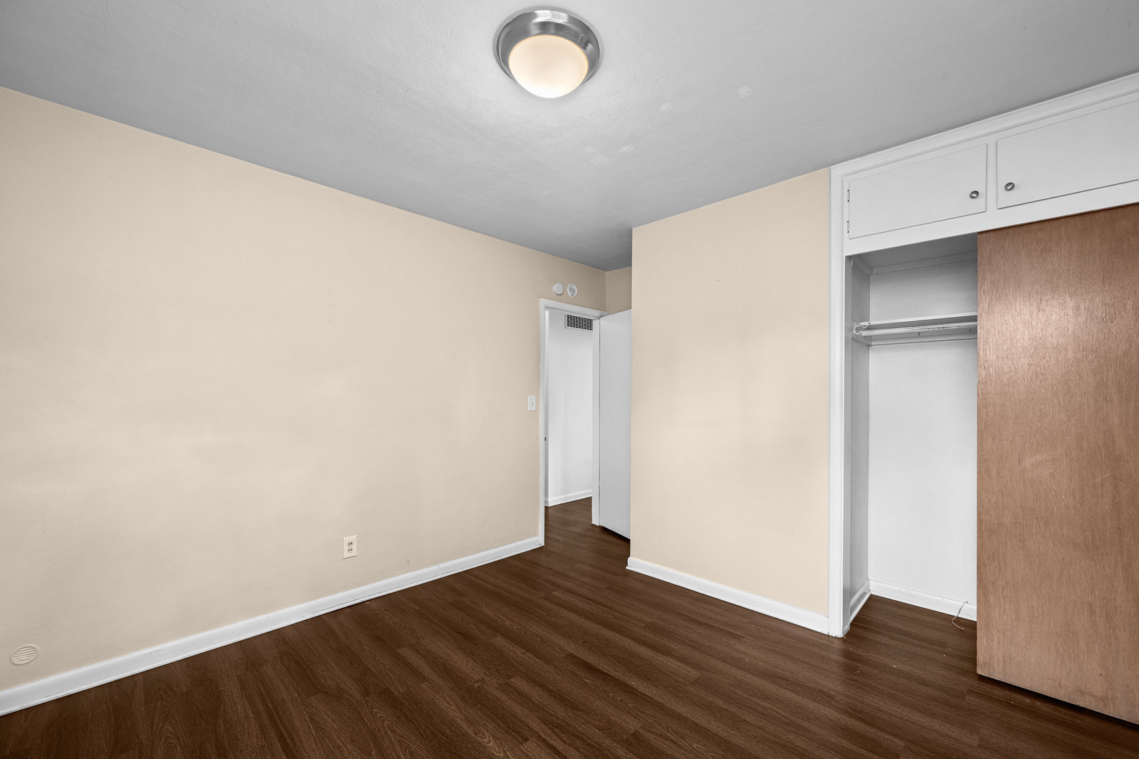 1904 N Oak Street Property Photo 19
