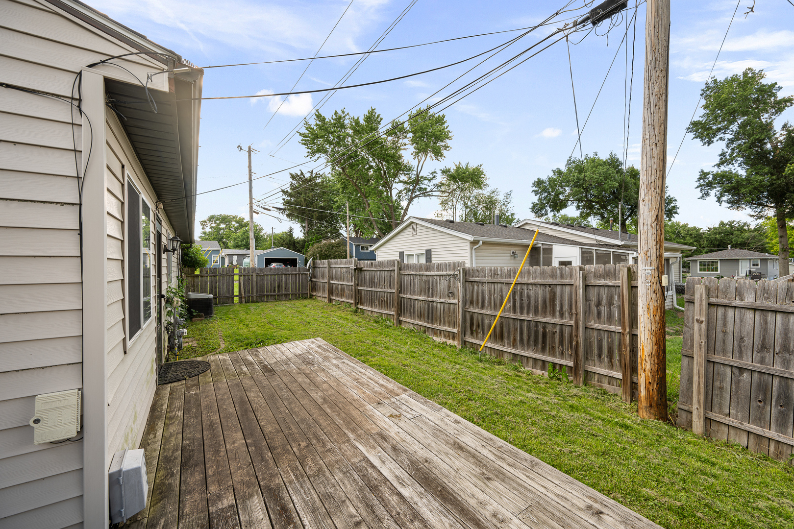 1904 N Oak Street Property Photo 21