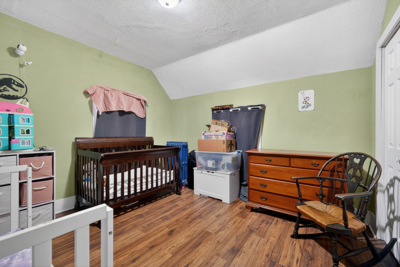 13730 Center Road Property Photo 21