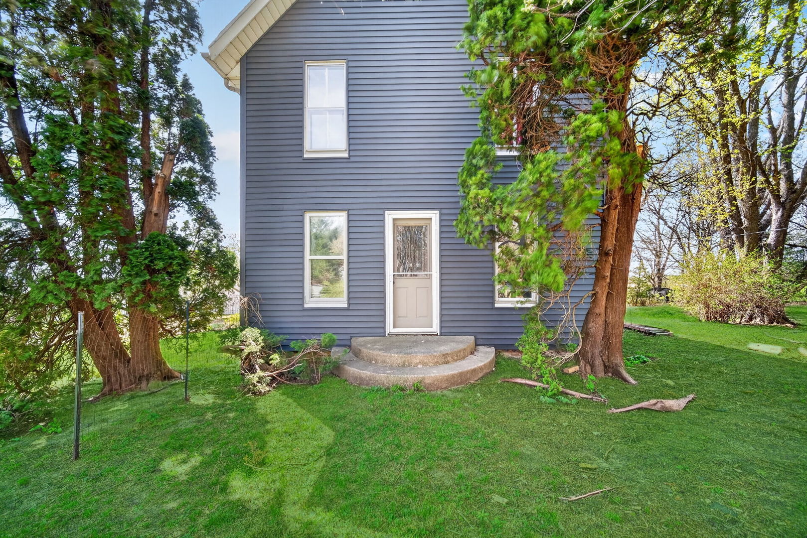 13730 Center Road Property Photo 29