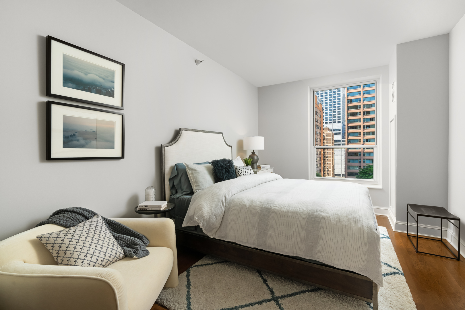 850 N Lake Shore Drive 707 Property Photo 13