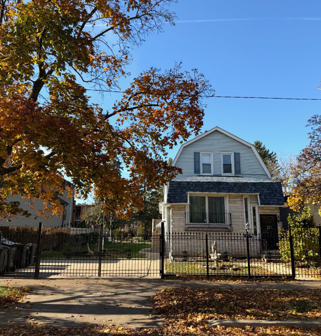 4130 N Mobile Avenue Property Photo 1