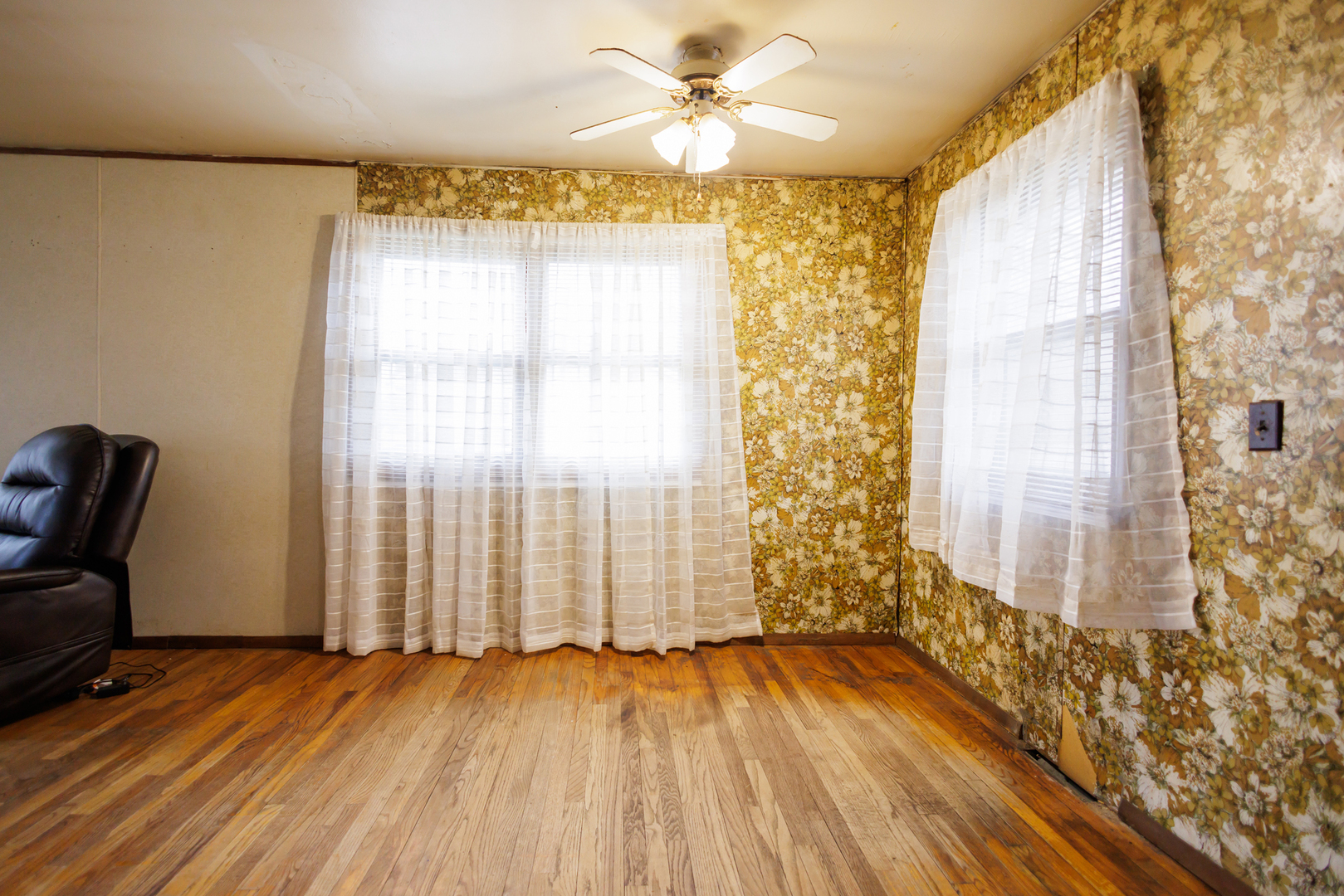 12878 E 2310s Road Property Photo 21