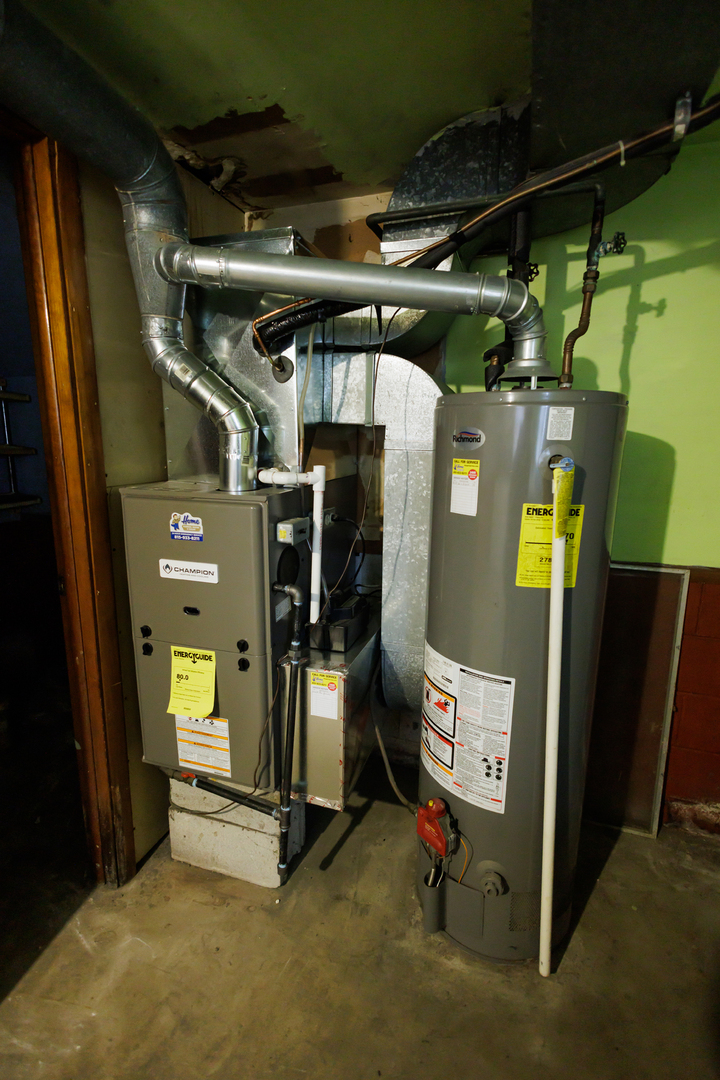 12878 E 2310s Road Property Photo 42