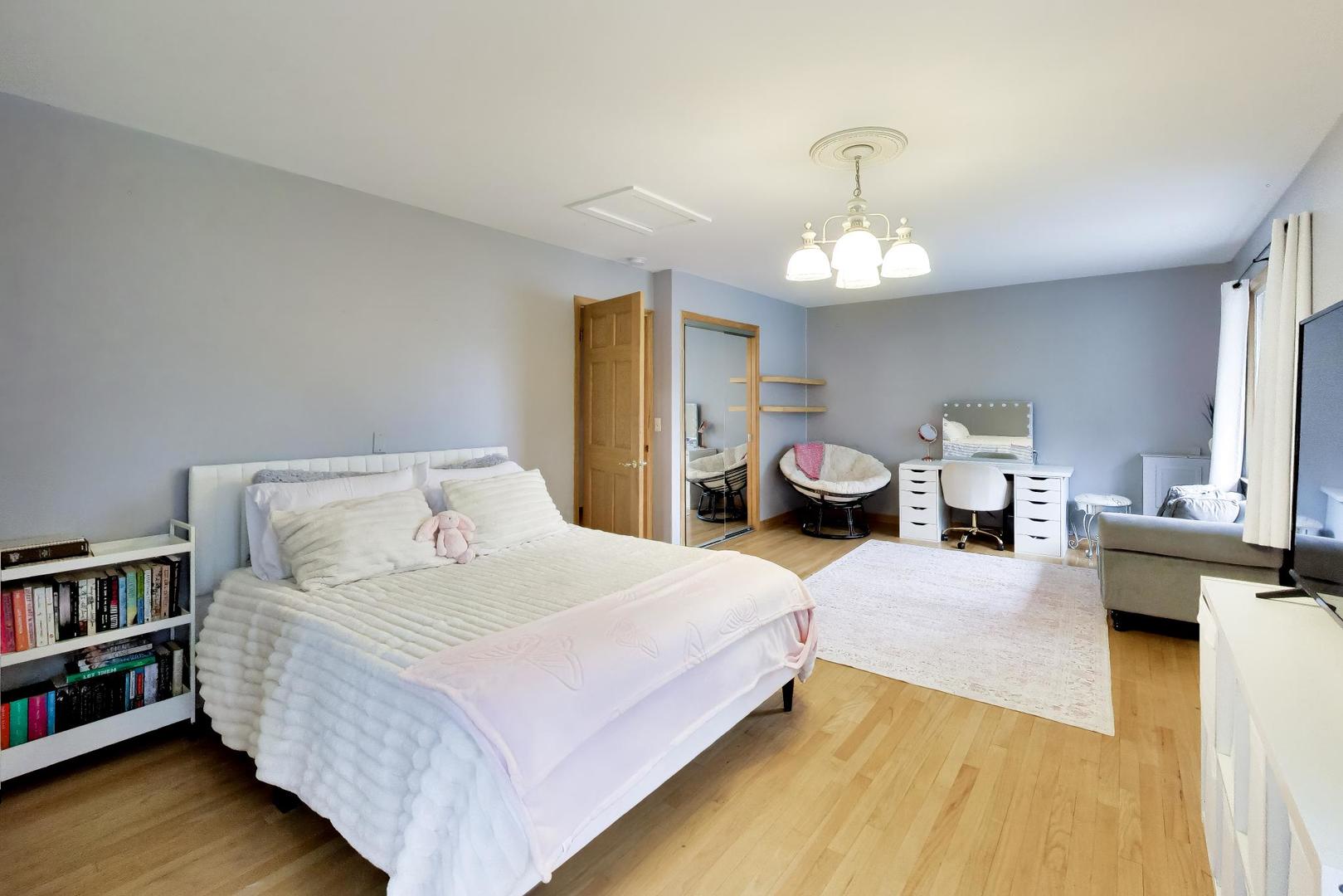 801 E Golfview Drive Property Photo 19