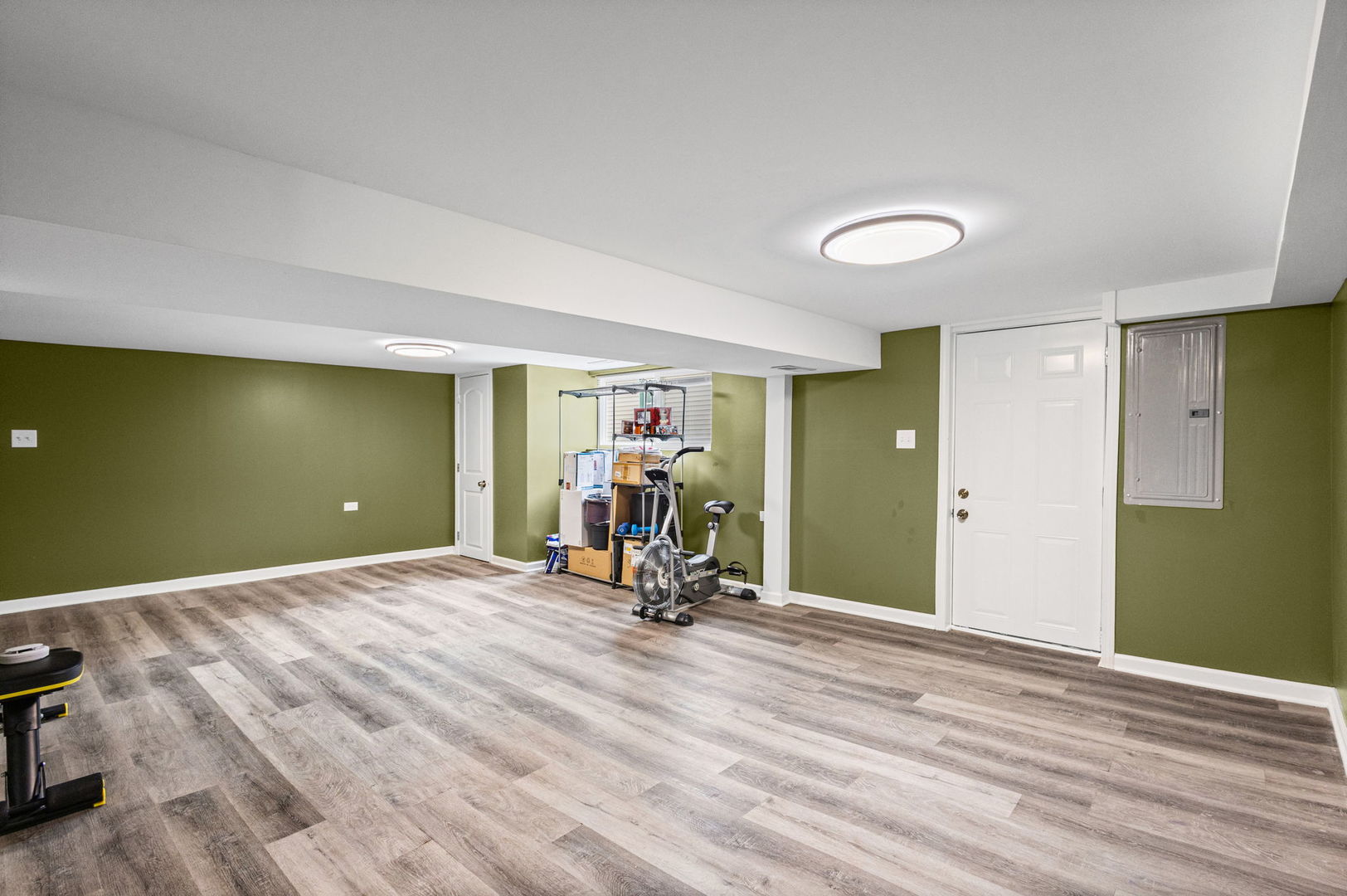 15332 Kenton Avenue Property Photo 15