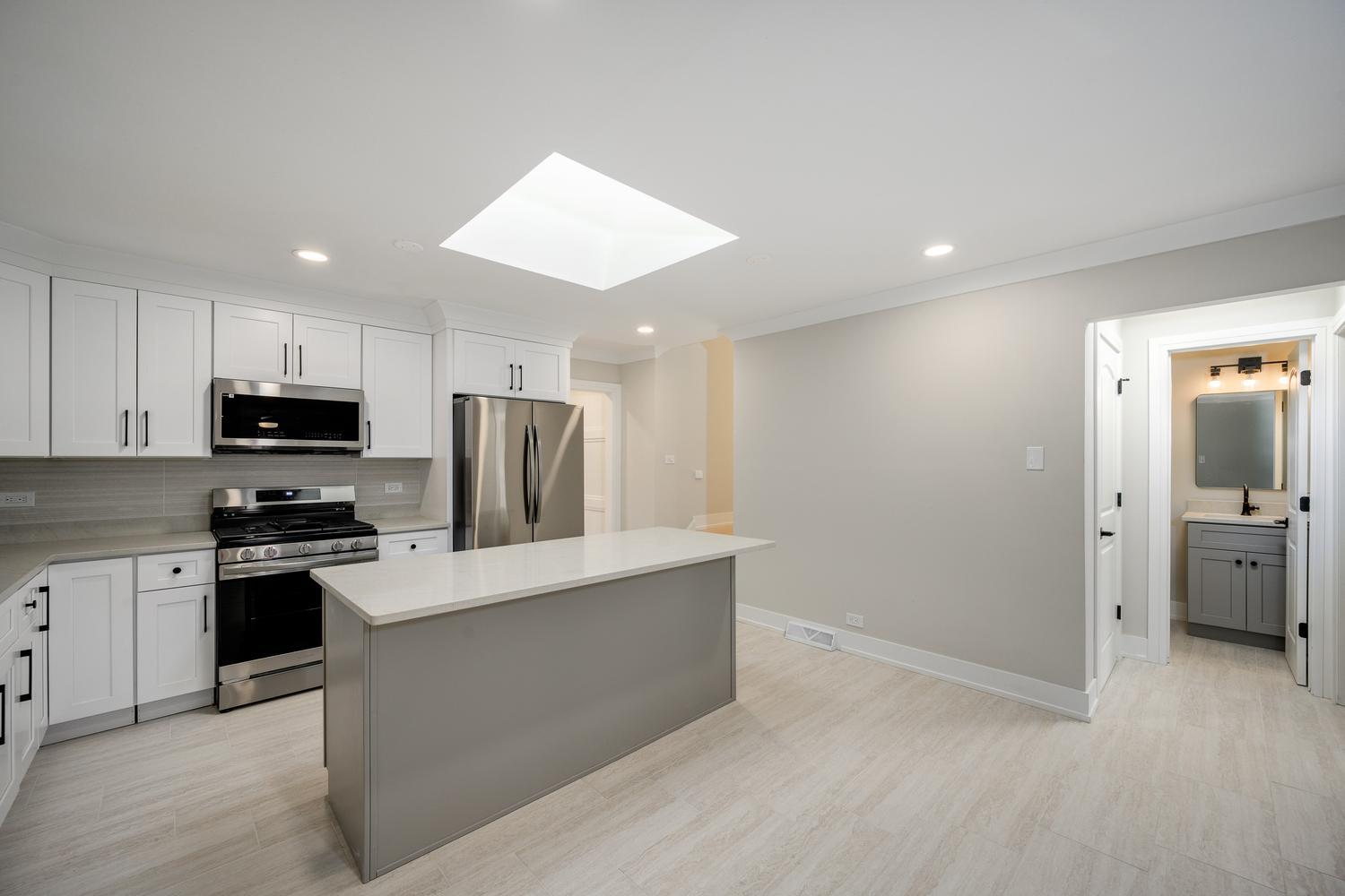 14014 Tod William Drive Property Photo 12