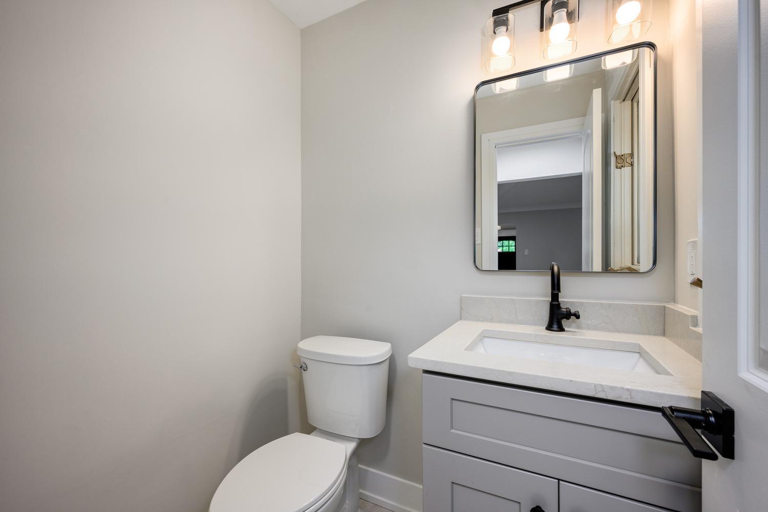 14014 Tod William Drive Property Photo 18