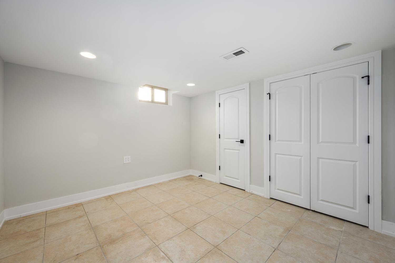 14014 Tod William Drive Property Photo 29