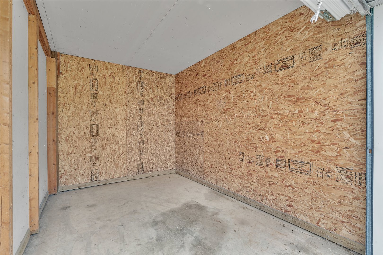 711 9th Street Property Photo 22