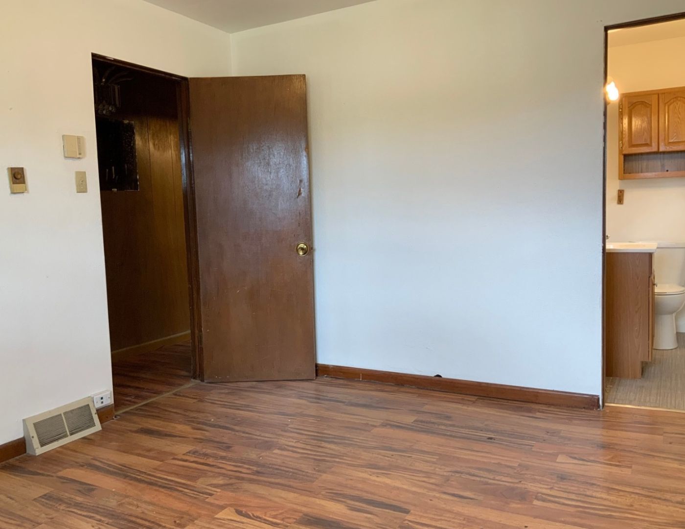 110 Zurich Road Property Photo 5