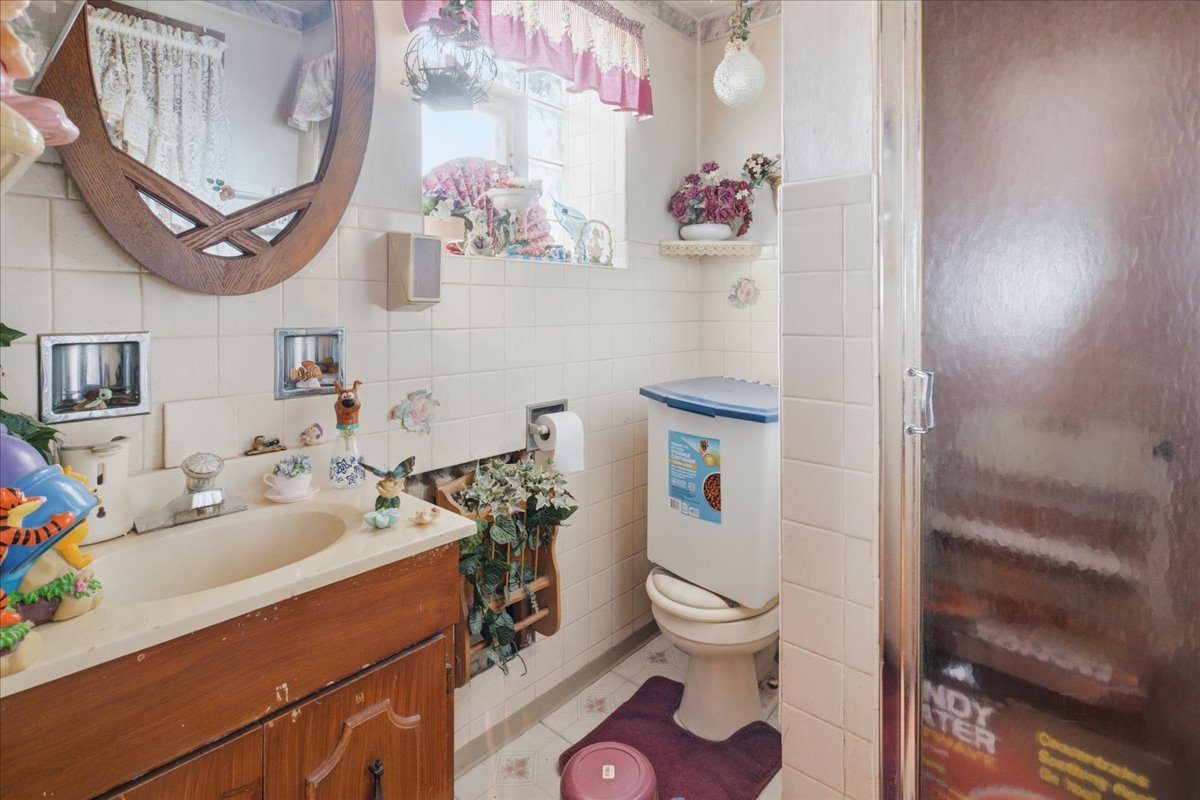 1556 Heidorn Avenue Property Photo 14