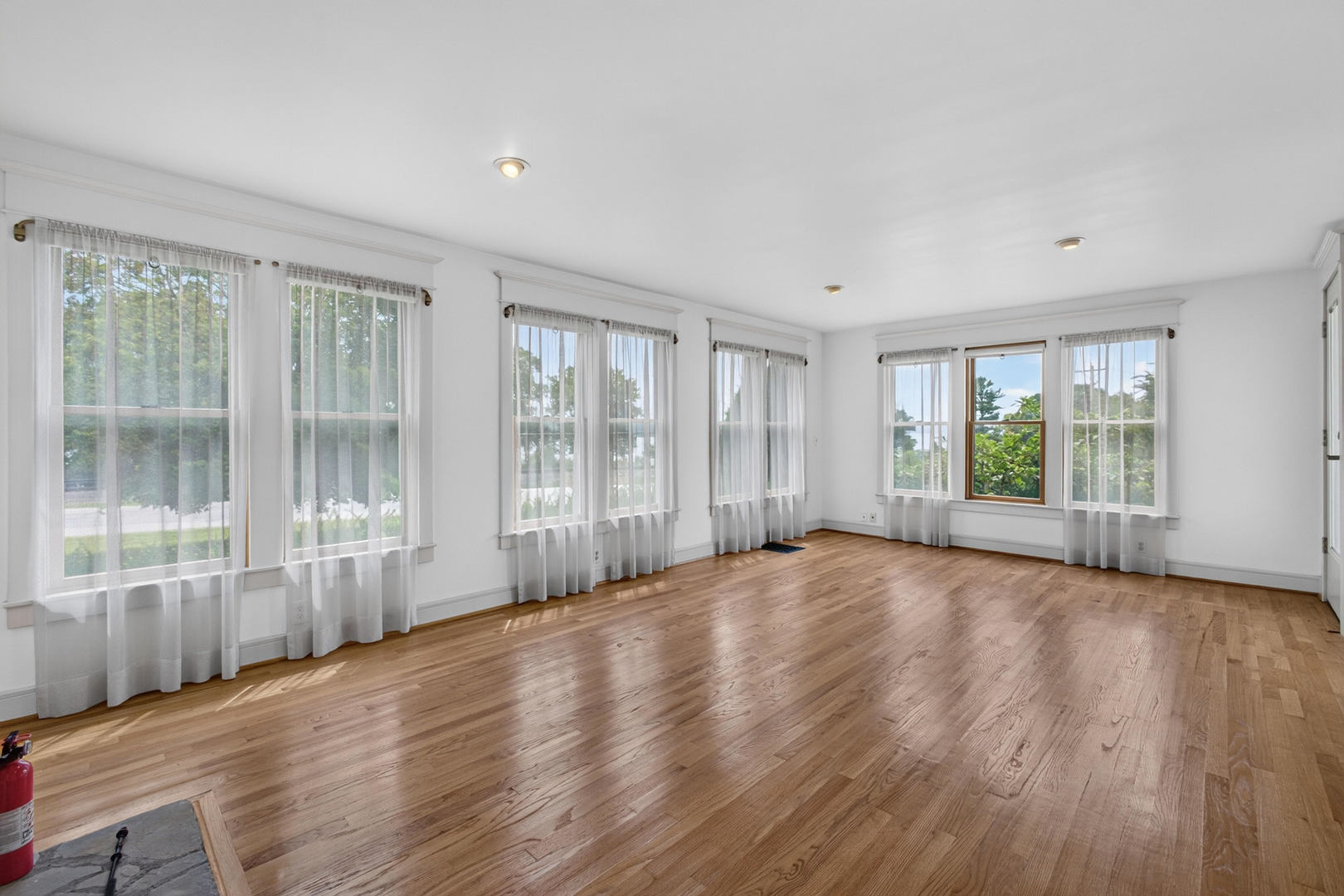 23580 Great River Road Property Photo 8