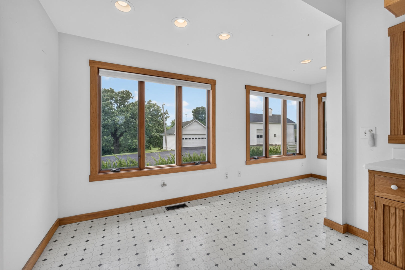23580 Great River Road Property Photo 25