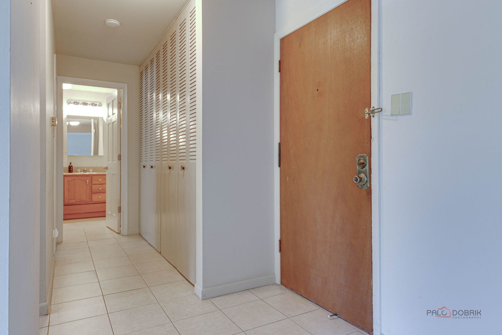 2604 N Windsor Drive 204 Property Photo 14