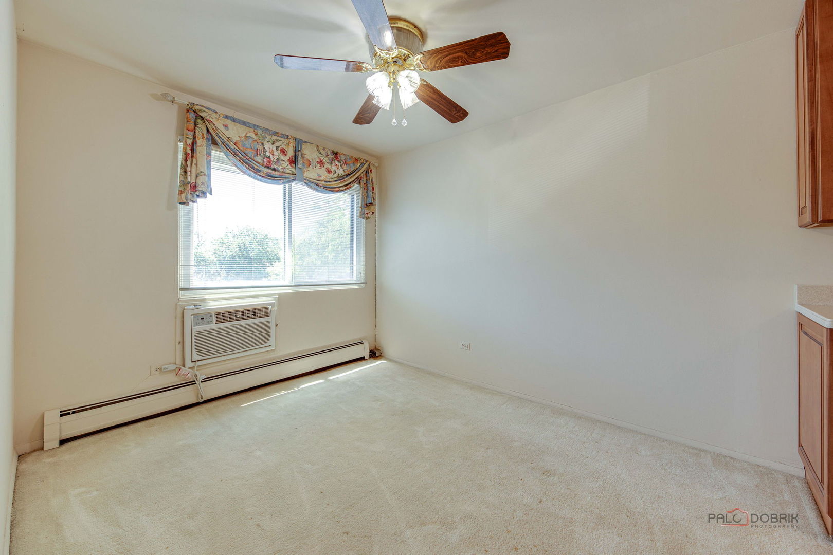 2604 N Windsor Drive 204 Property Photo 21