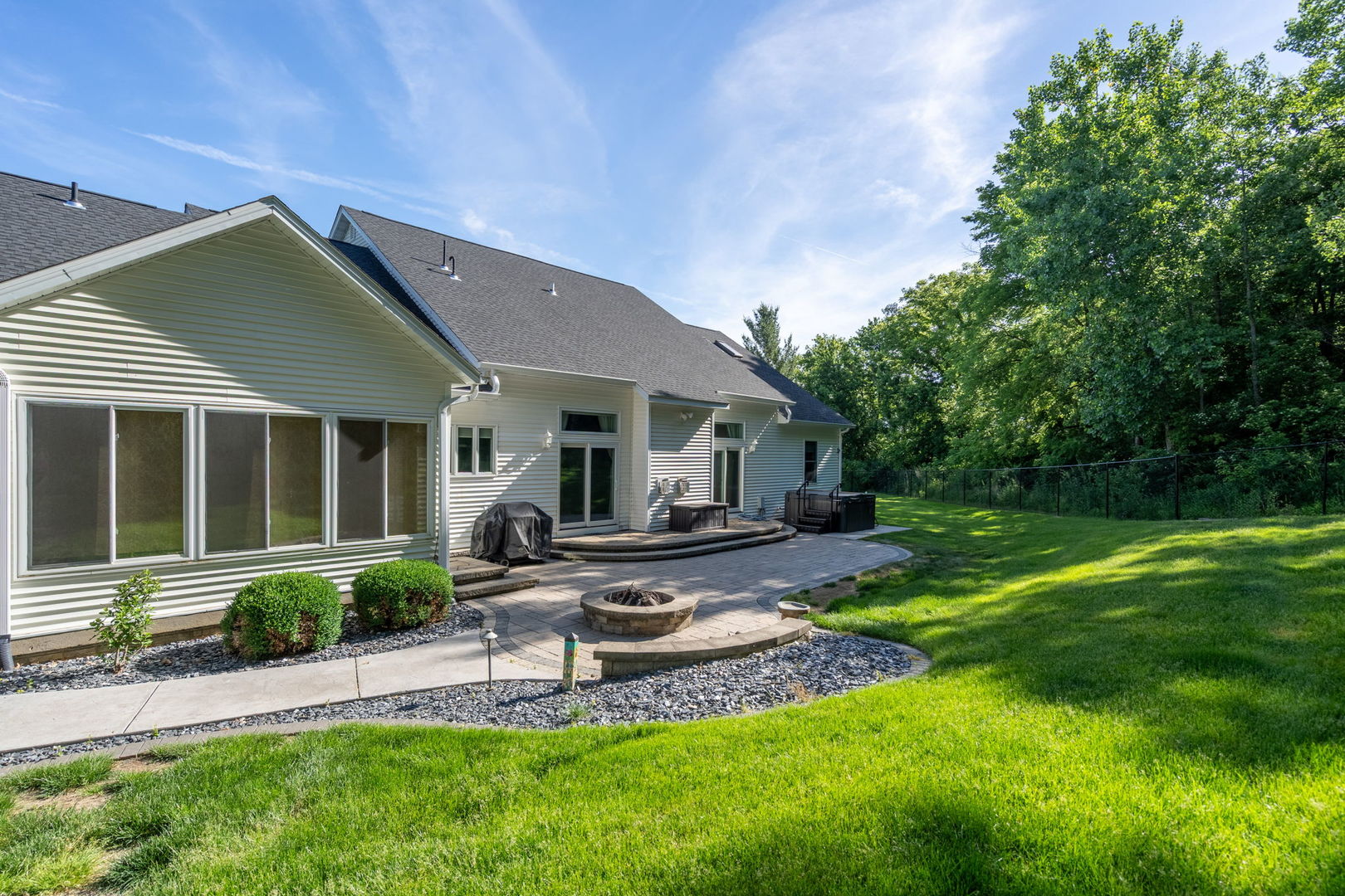 2467 Us Highway 6 Highway Property Photo 62