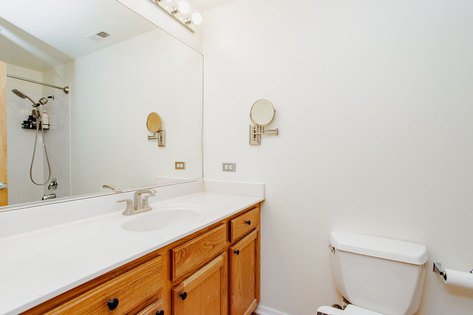 1500 W Monroe Street 205 Property Photo 18