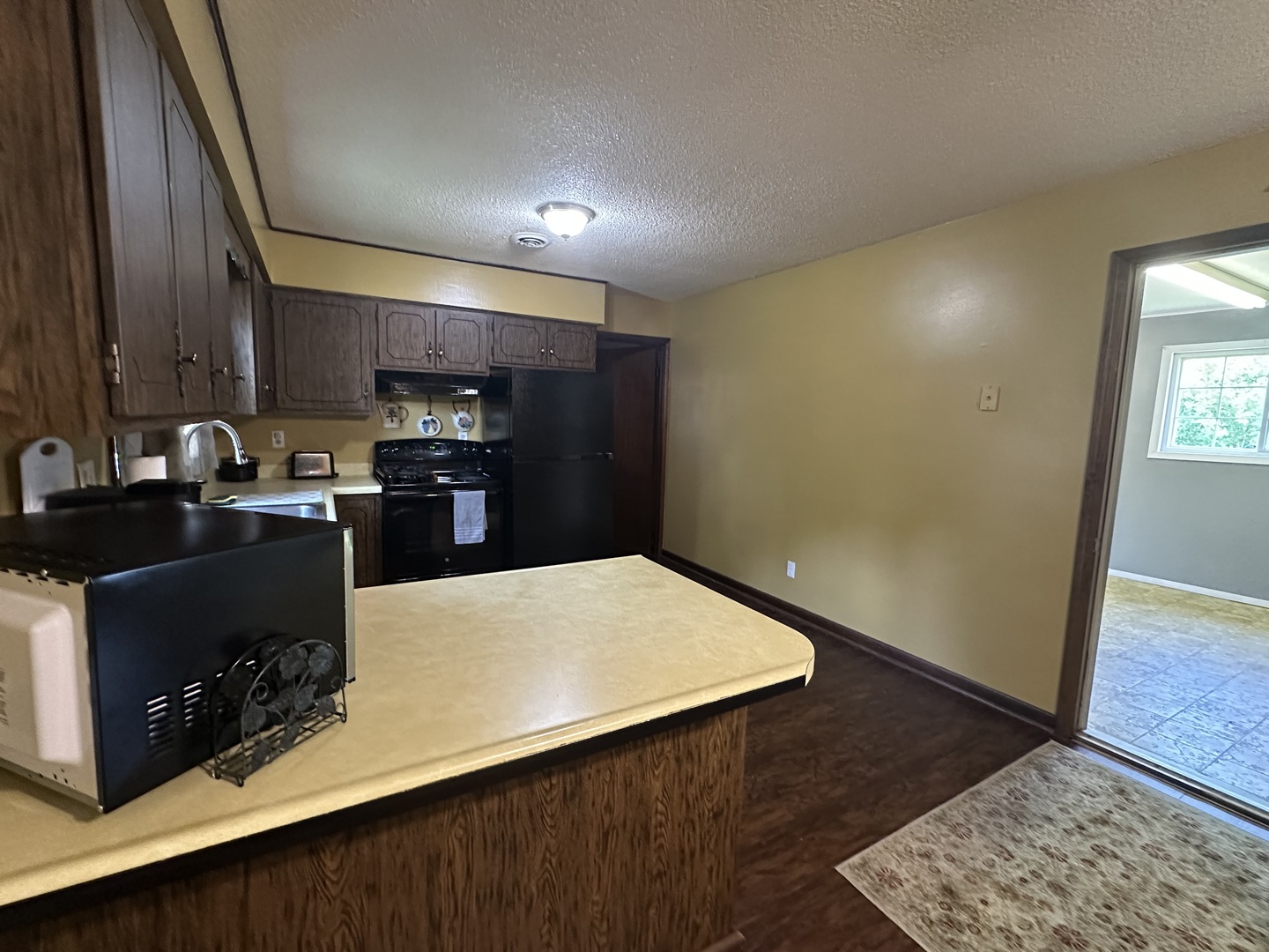 401 W Perrine Street Property Photo 14