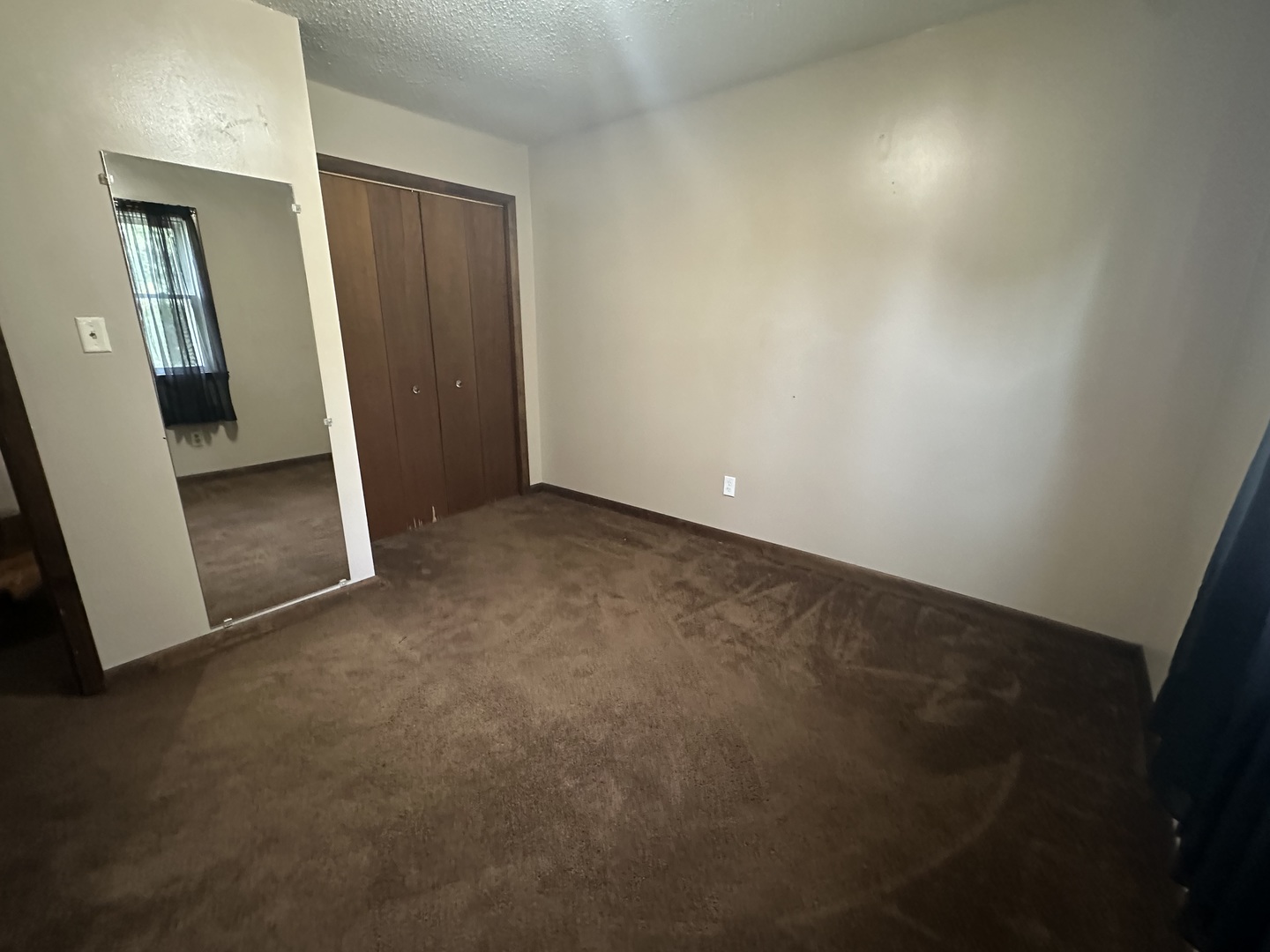 401 W Perrine Street Property Photo 18