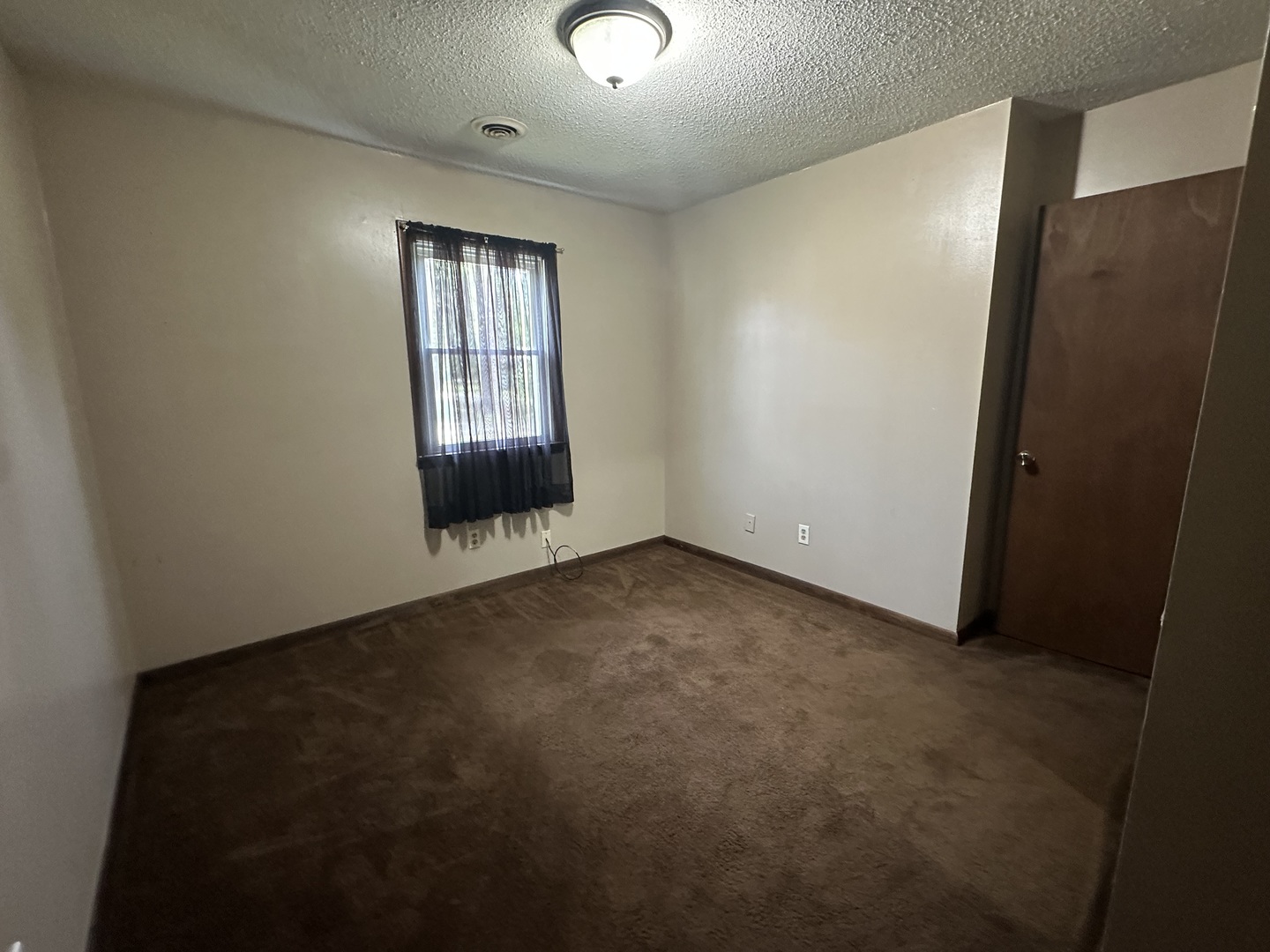 401 W Perrine Street Property Photo 19