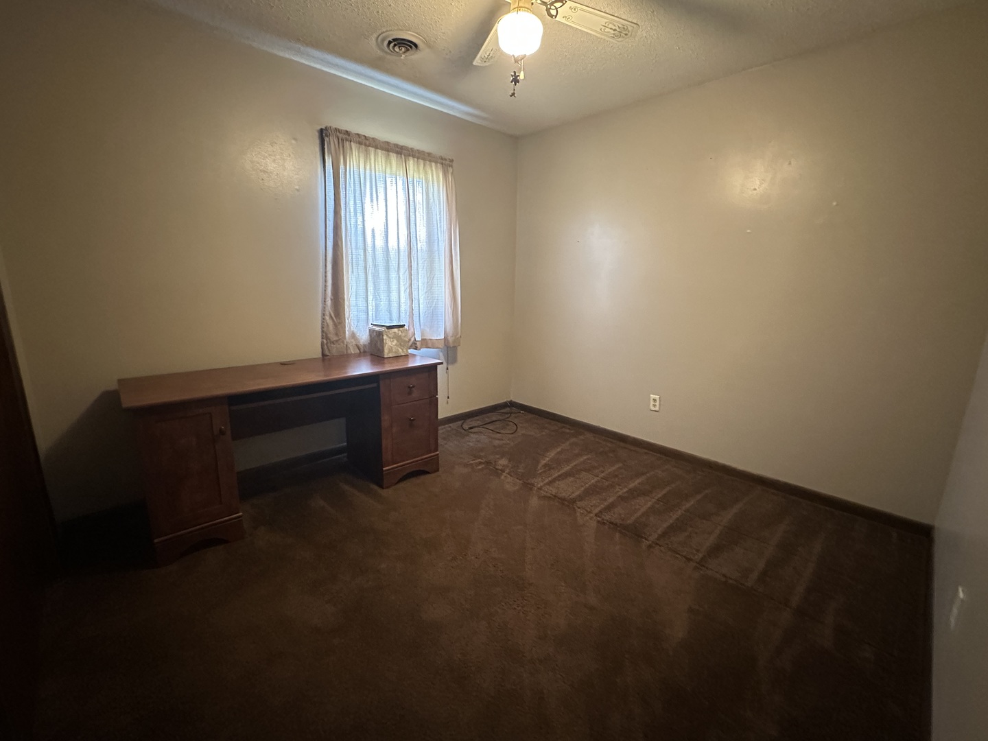 401 W Perrine Street Property Photo 27