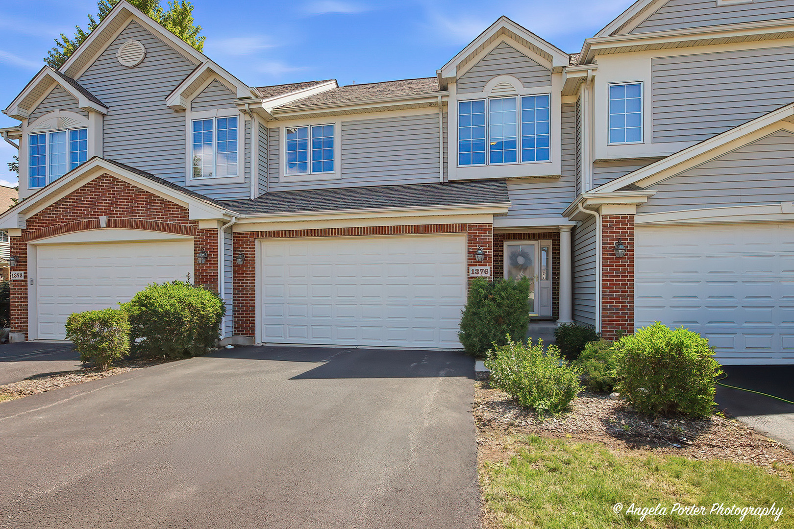 1376 Prairie View Parkway Property Photo 1