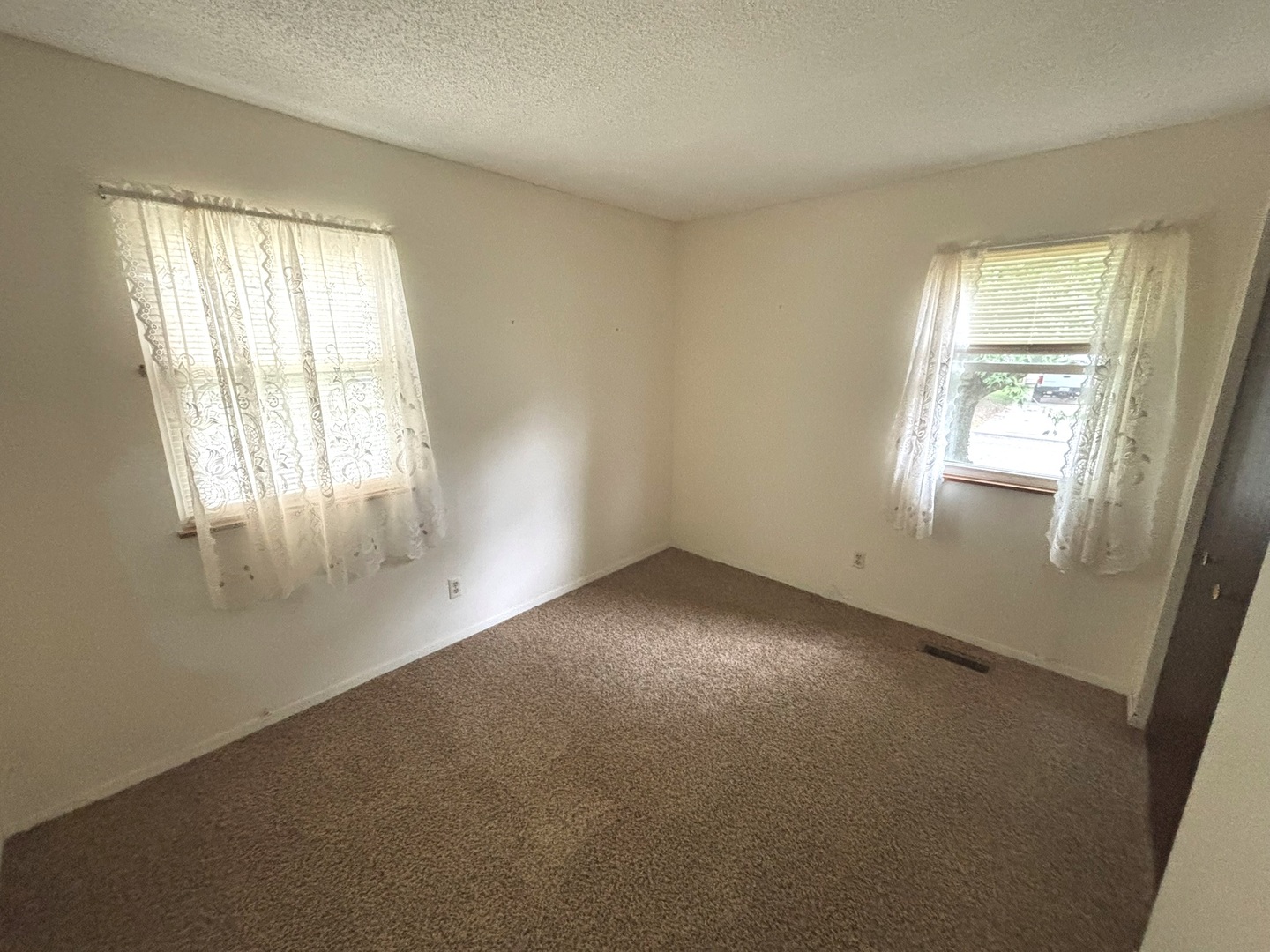 217 Woodland Drive Property Photo 12