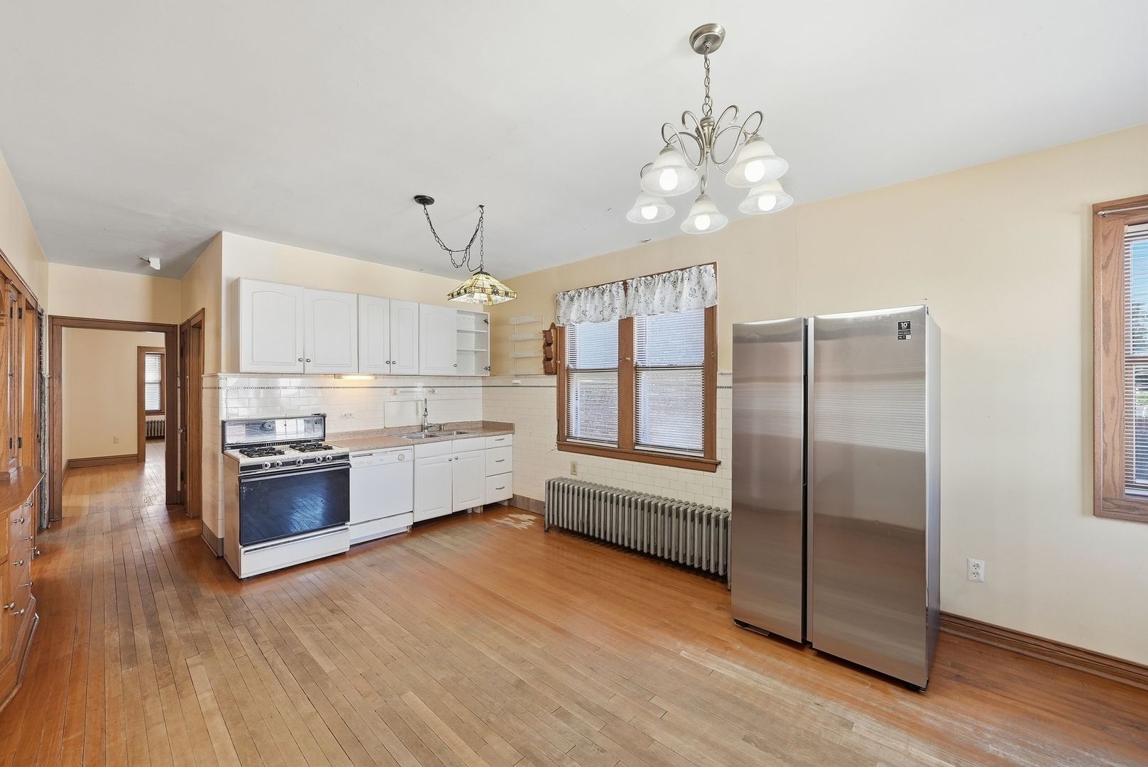 6514 S Kedvale Avenue Property Photo 9