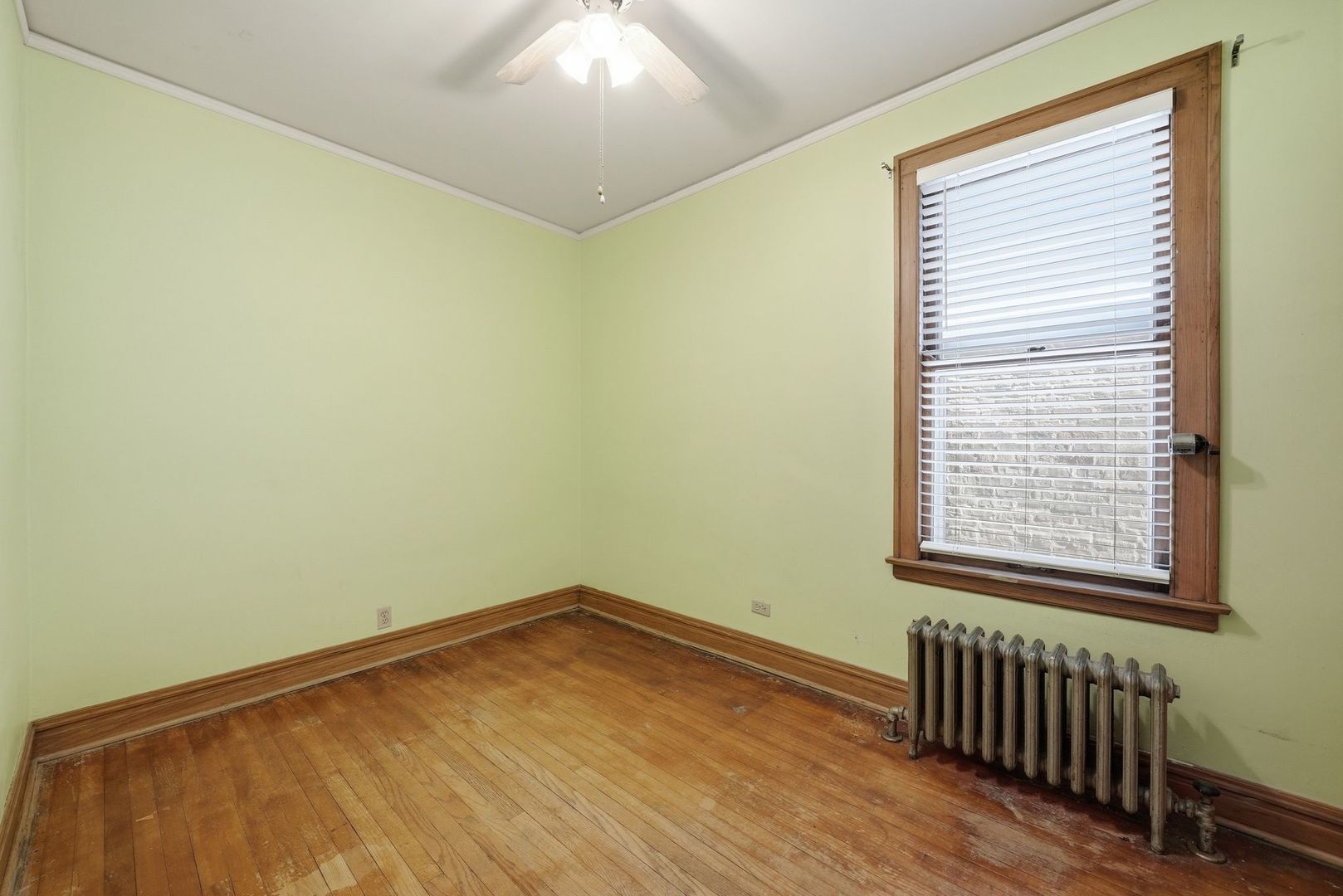 6514 S Kedvale Avenue Property Photo 13