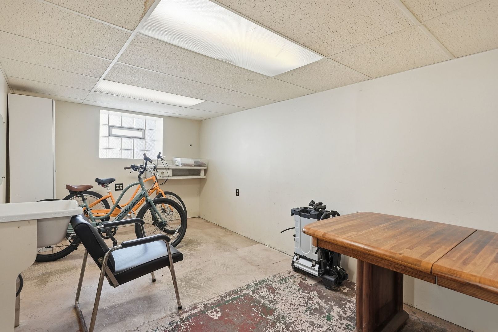 6514 S Kedvale Avenue Property Photo 25