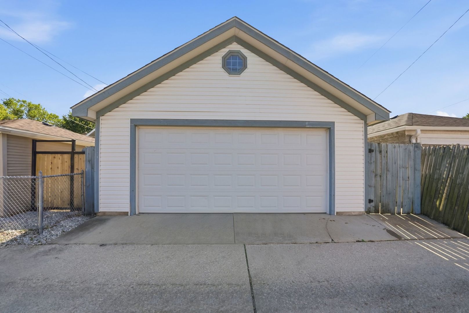 6514 S Kedvale Avenue Property Photo 31