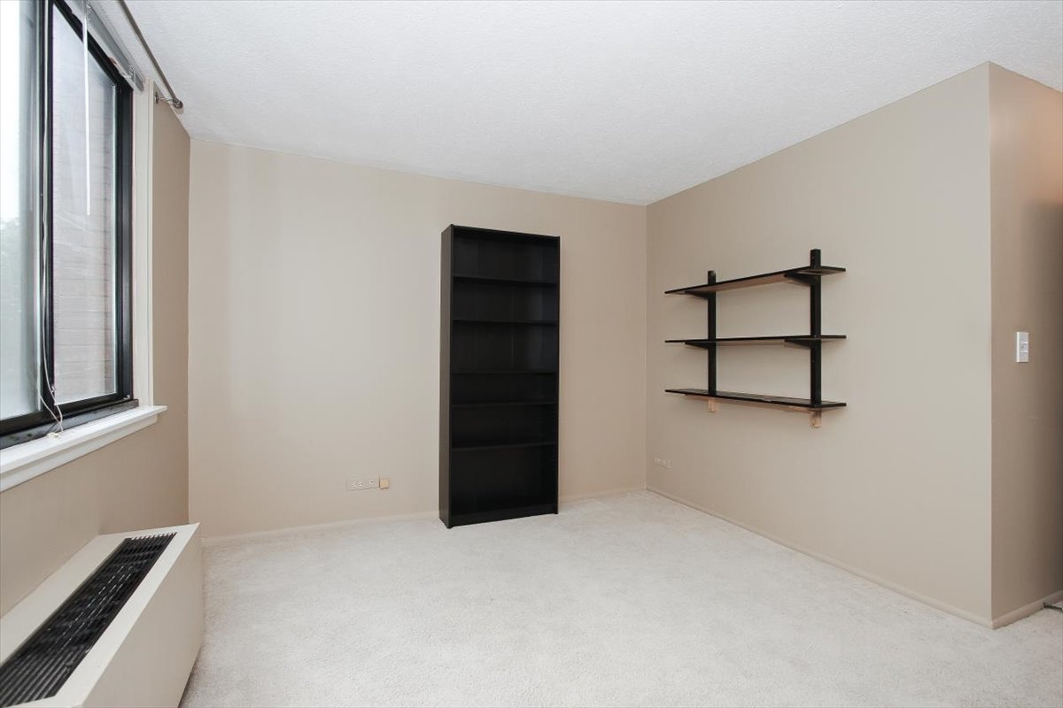 2000 Saint Regis Drive 6j Property Photo 17
