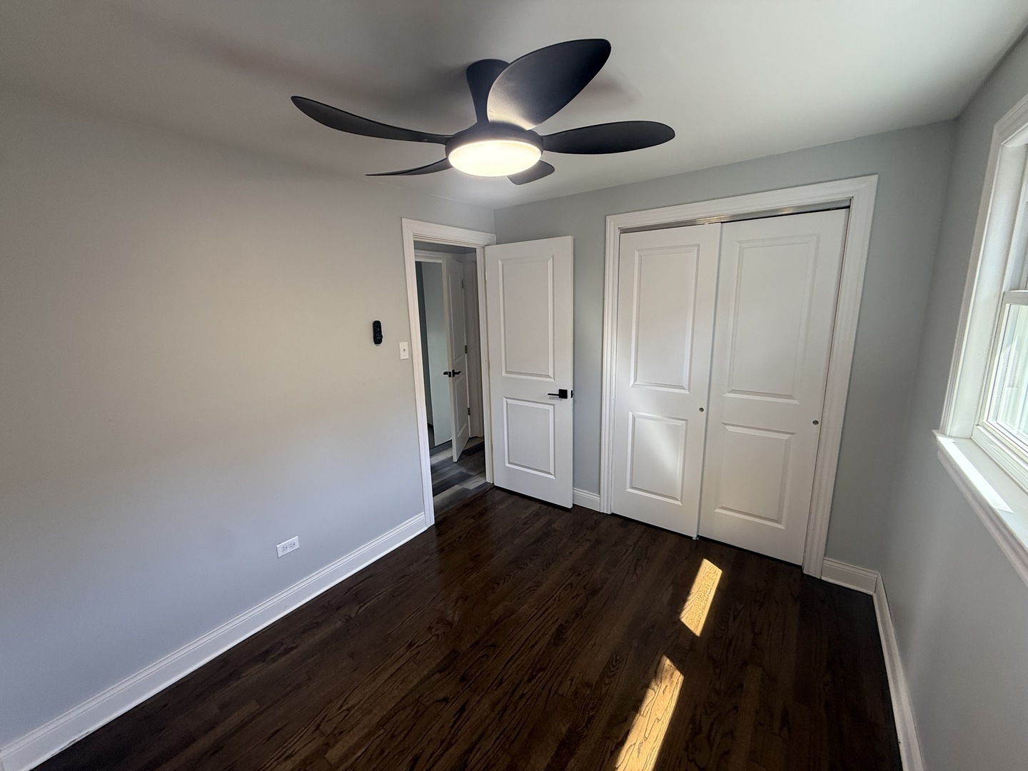 1234 W 97th Place Property Photo 10