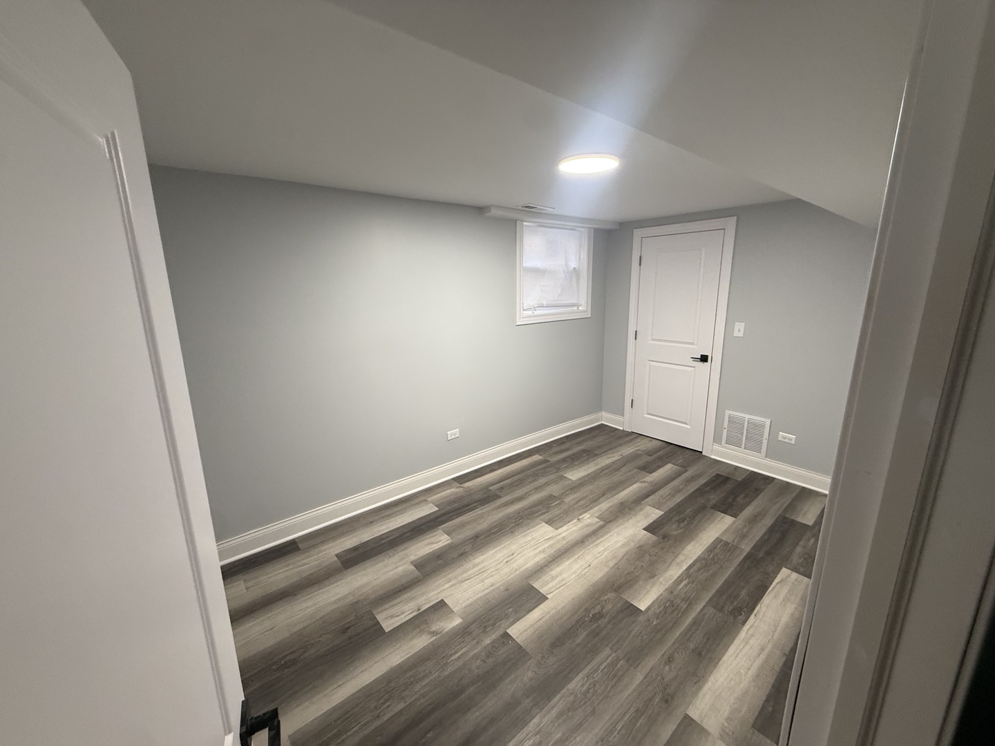 1234 W 97th Place Property Photo 19