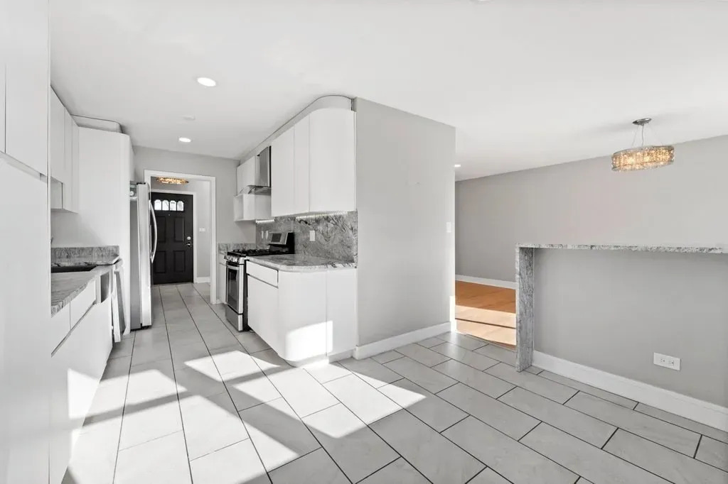 2017 E Seneca Lane Property Photo 10
