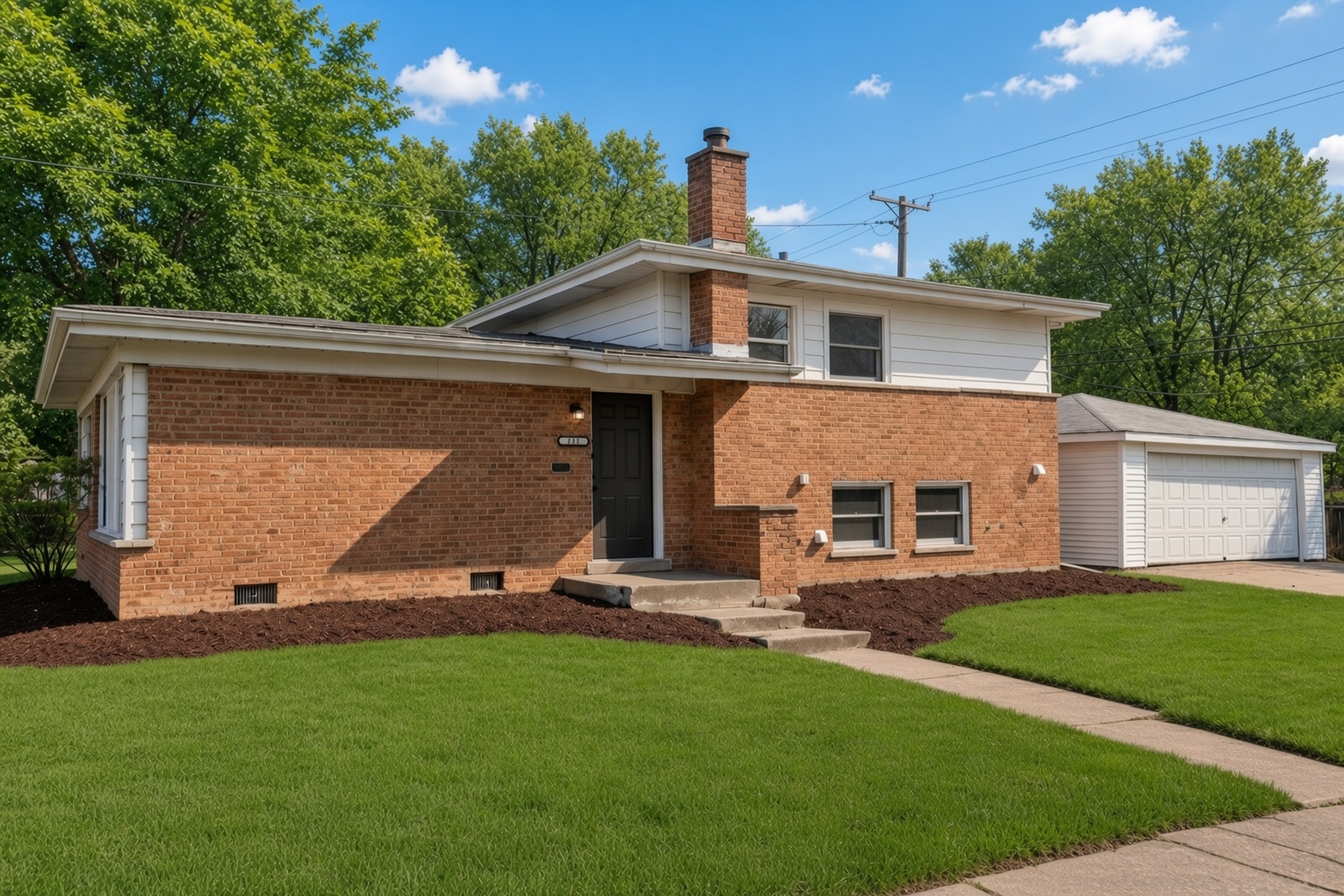172 Strieff Avenue Property Photo 1