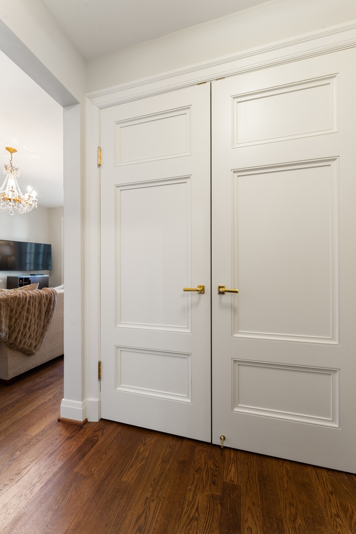 70 E Scott Street 307 Property Photo 14