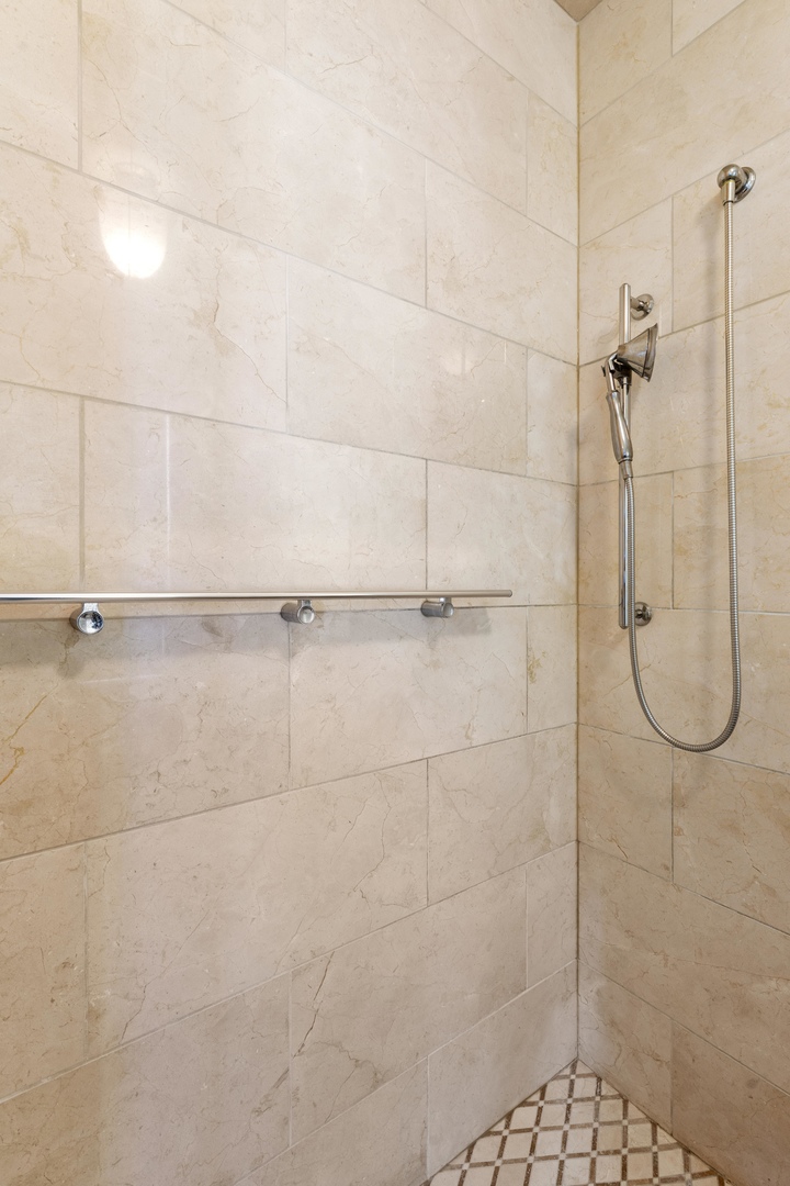 70 E Scott Street 307 Property Photo 22