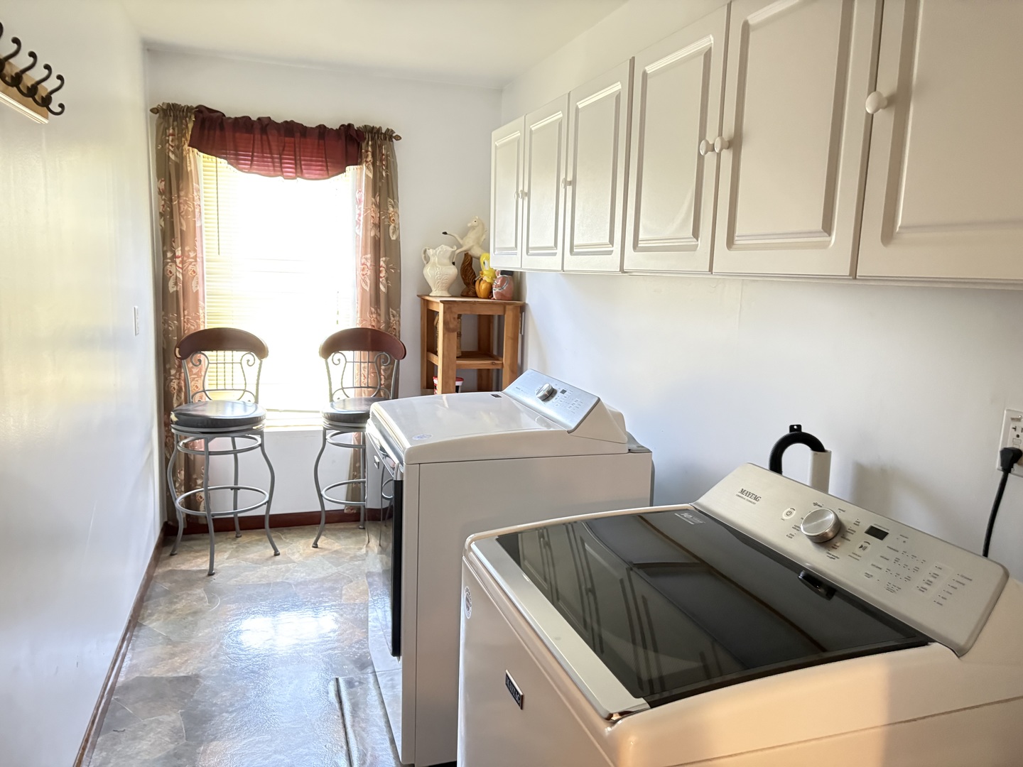 2563 Gurler Road Property Photo 15